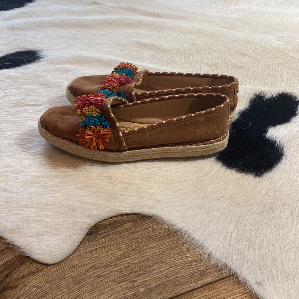 Sam Edelman Issa Espadrille flats in brown suede with multi-colored pom-poms - Picture 7 of 12